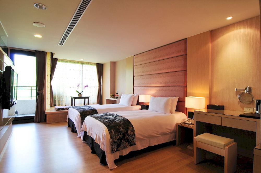 Tai-Yi Red Maple Resort Puli Εξωτερικό φωτογραφία